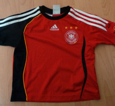 Das rote Trikot zur WM 2006