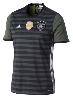 Das DFB Auswärts Trikot der EM 2016