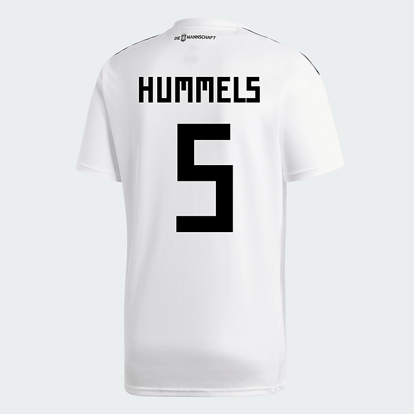 Das DFB Trikot 2018 von Mats Hummels.