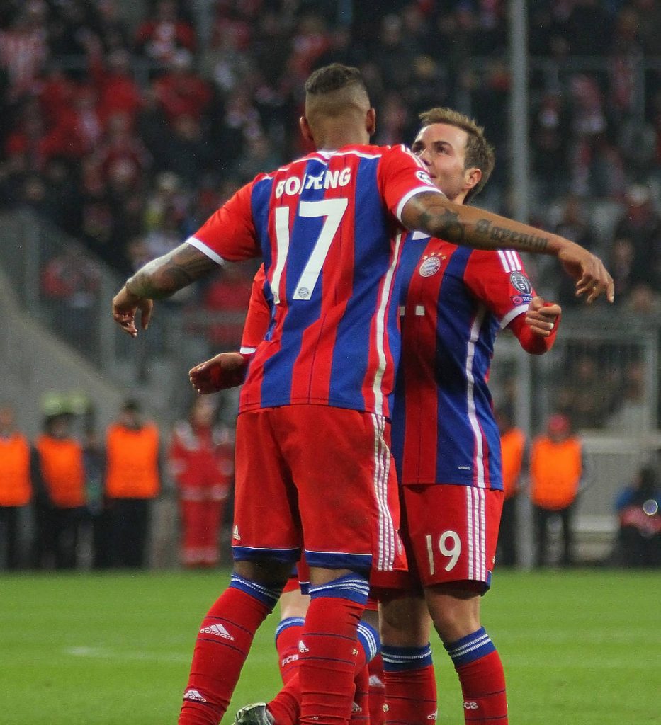 Jerome Boateng im Trikot des FC Bayern Münchens mit der 17. (Foto Shutterstock)