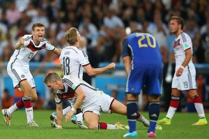 Weltmeister Thomas Müller trägt die 13 auf dem DFB-Trikot! (Foto Shutterstock)