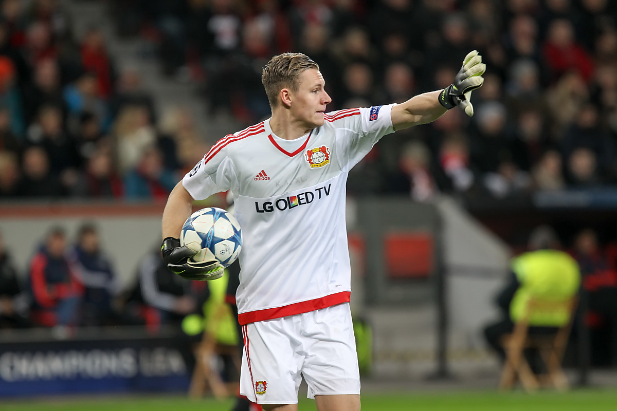 Bernd Leno im Bayer 04 Leverkusen Trikot (Foto Shutterstock)