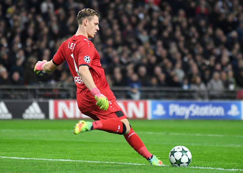 Bernd Leno im Bayer 04 Leverkusen Trikot (Foto Shutterstock)