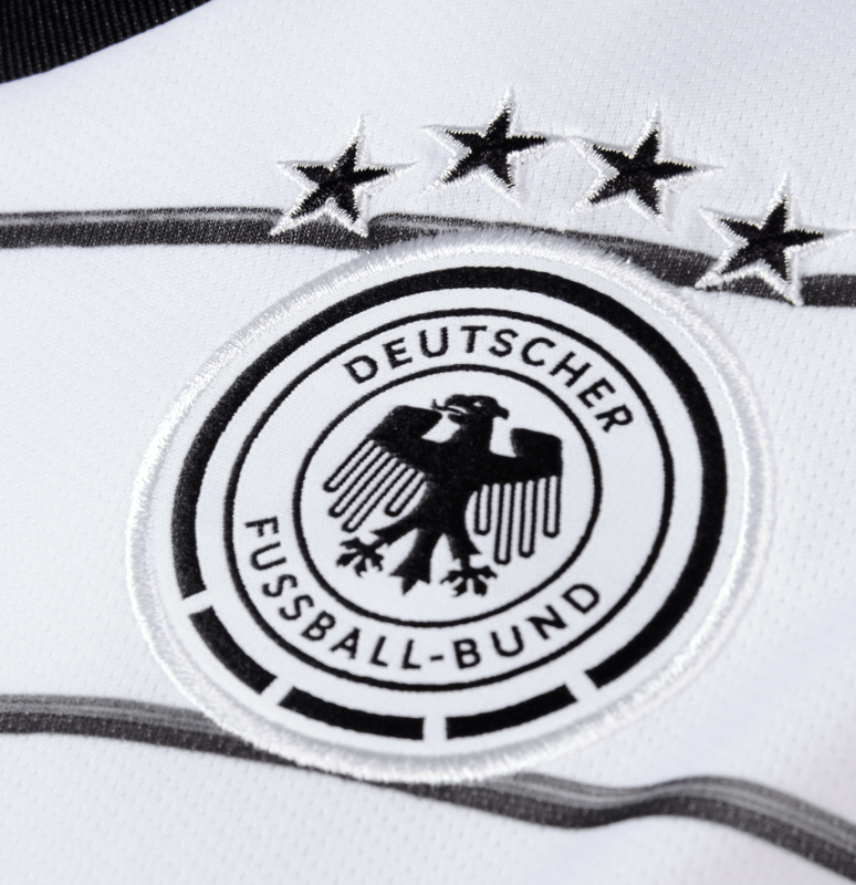 Neues Deutschland Trikot 2022 zur Fußball WM in Katar